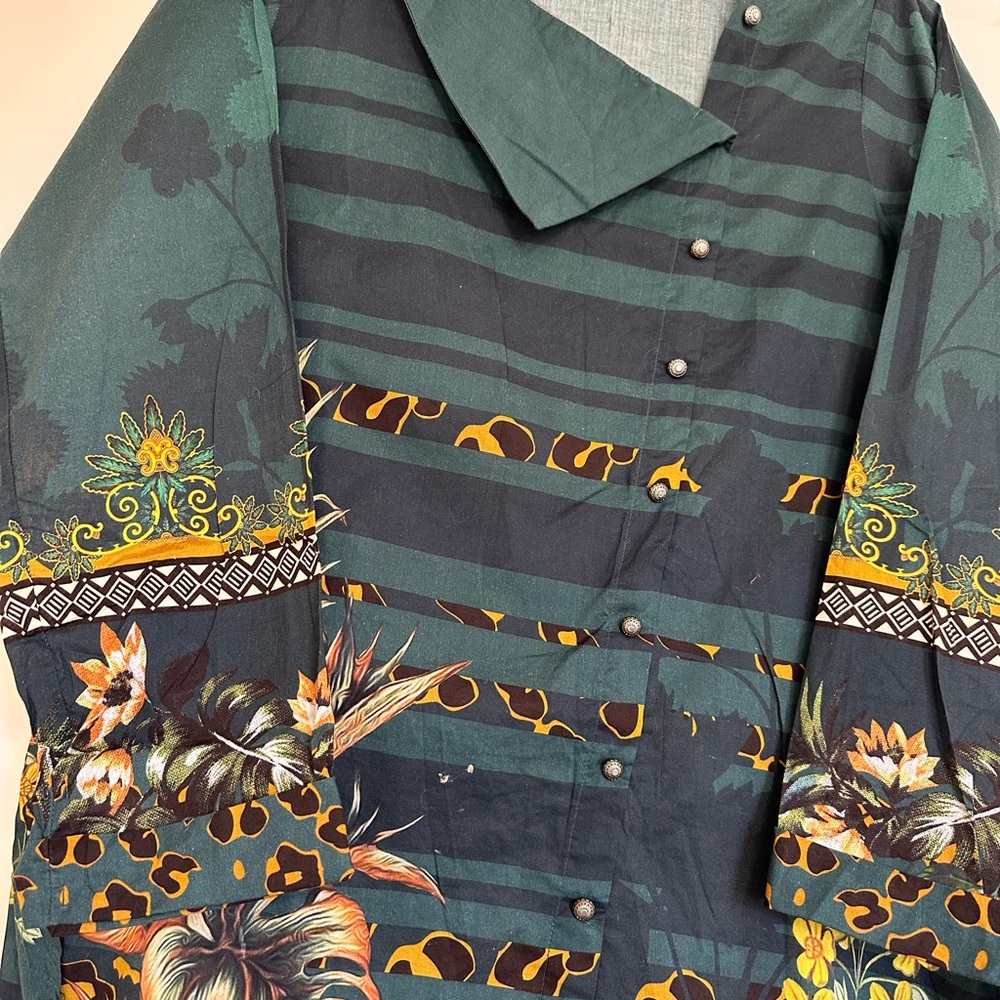Pakistani Tunic - Picture 3 of 6